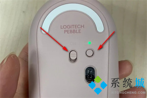 笔记本电脑怎么连接无线鼠标 蓝牙鼠标怎么连电脑使用