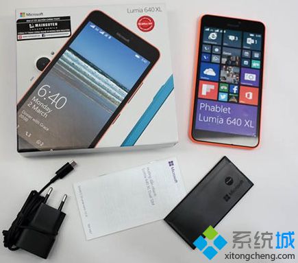 越南拿到Lumia640 XL真机：开箱图赏