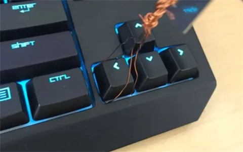 机械键盘按键失灵怎么修 机械键盘个别键位失灵怎么办