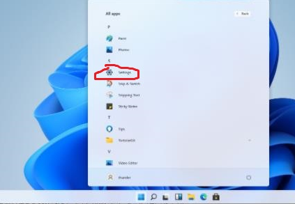 <a href=/win11/ target=_blank class=infotextkey>win11</a>安全中心如何打开？