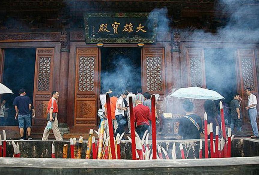 三根香烧香图解大全(如何看香头三根香图解)