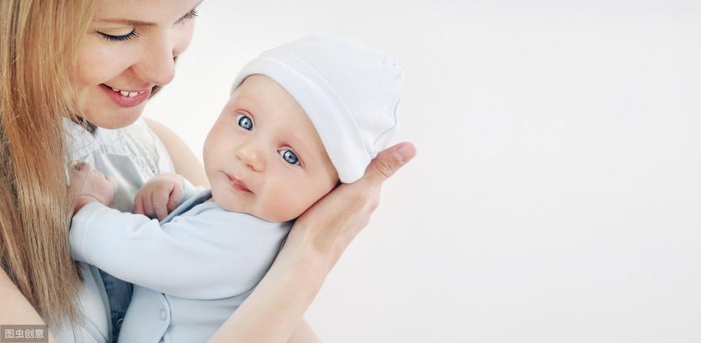 常温母乳能存放几个小时不变质（母乳放冷冻室营养一样吗）