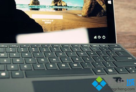 微軟正式發(fā)售全新Surface Pro 4鍵盤蓋：兼容Pro3具有指紋識(shí)別8